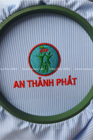 Thêu áo sơ mi đồng phục TVT01